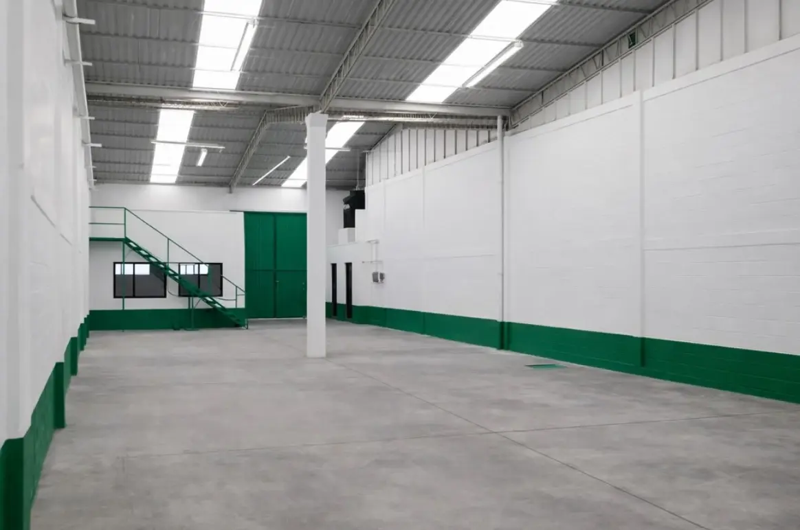 Bodega en renta en Santa Maria Aztahuacan, Iztapalapa — foto 1 de 2