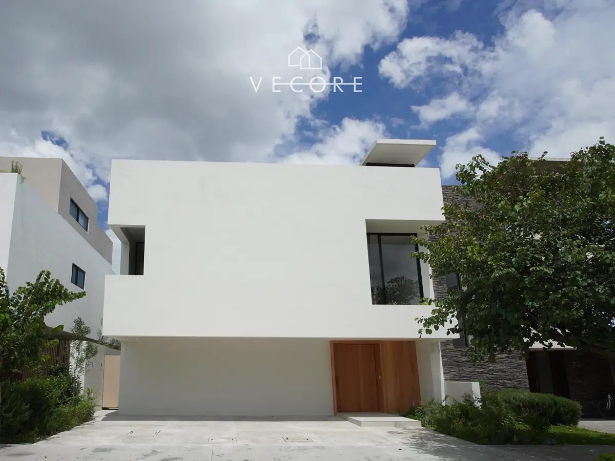 Casa en venta en El Bajío, Zapopan — foto 1 de 25