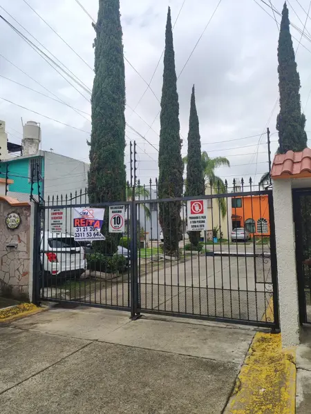 Casa en renta en Jardines El Sauz, Guadalajara — foto 2 de 23