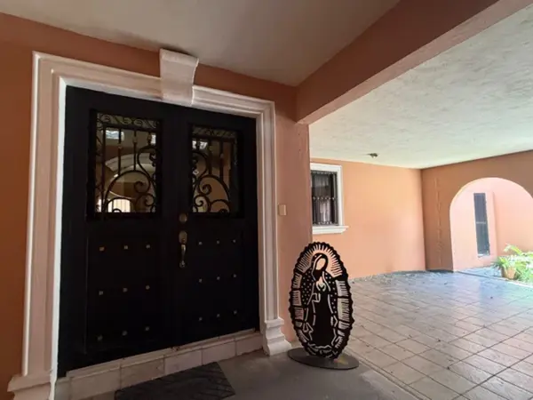 Casa en venta en Villa las Puentes, San Nicolás de los Garza — foto 2 de 10