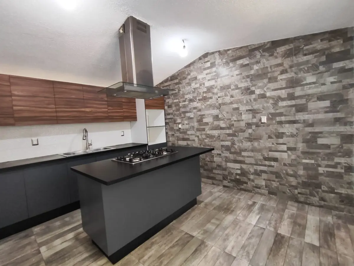 Casa en venta en Lomas de Padierna, Tlalpan — foto 1 de 21