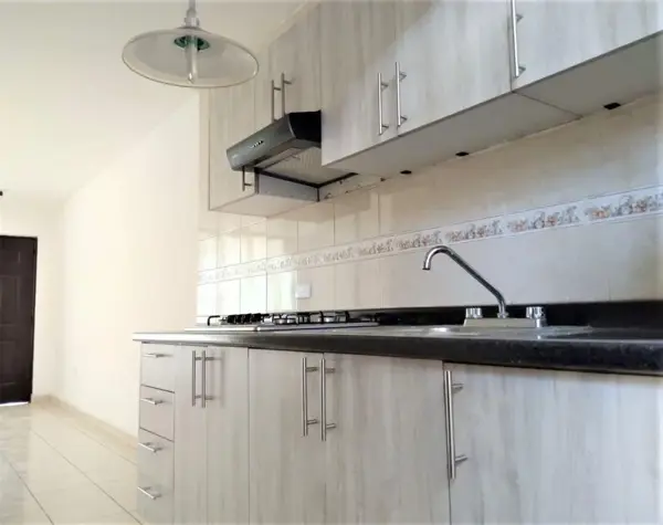 Casa en venta en Banús, Tlajomulco de Zúñiga — foto 2 de 16