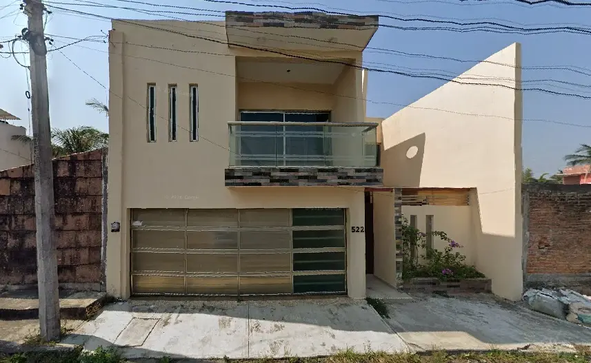Casa en venta en Graciano Sánchez Romo, Boca del Río — foto 1 de 5