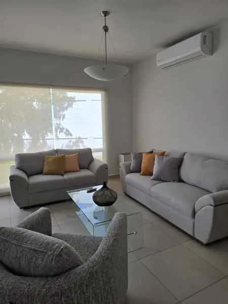 Casa en renta en Arborea, Ramos Arizpe — foto 2 de 11