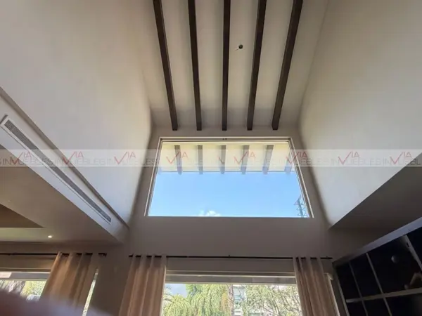 Casa en venta en Lomas del Hipico, Monterrey — foto 2 de 26