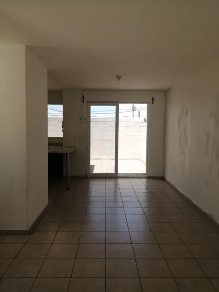 Casa en renta en Paseos del Bosque, Corregidora — foto 3 de 15