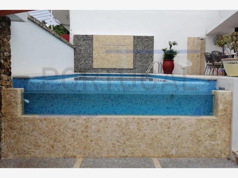 Casa en venta en Costa Azul, Acapulco de Juárez — foto 1 de 9