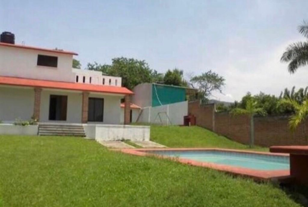 Casa en venta en Las Vivianas, Tlayacapan — foto 1 de 28