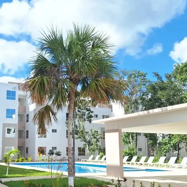 Departamento Semi Amueblado con Roof Garden en Renta en Nuevo Residencial Turquesa, Cancún, Q.Roo