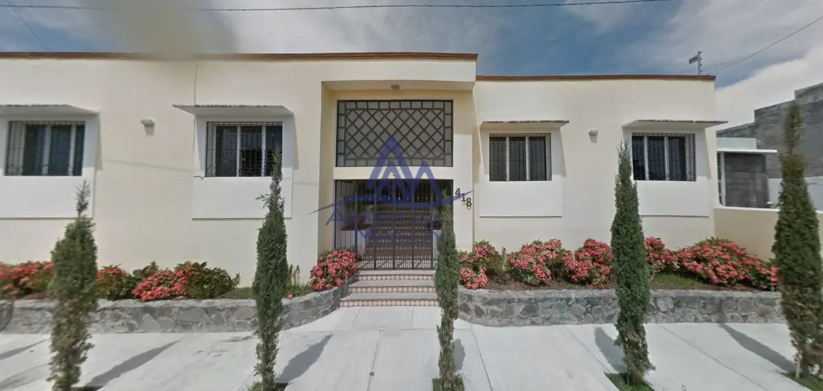 Casa en venta en Carlos de la Madrid, Villa de Álvarez — foto 1 de 11