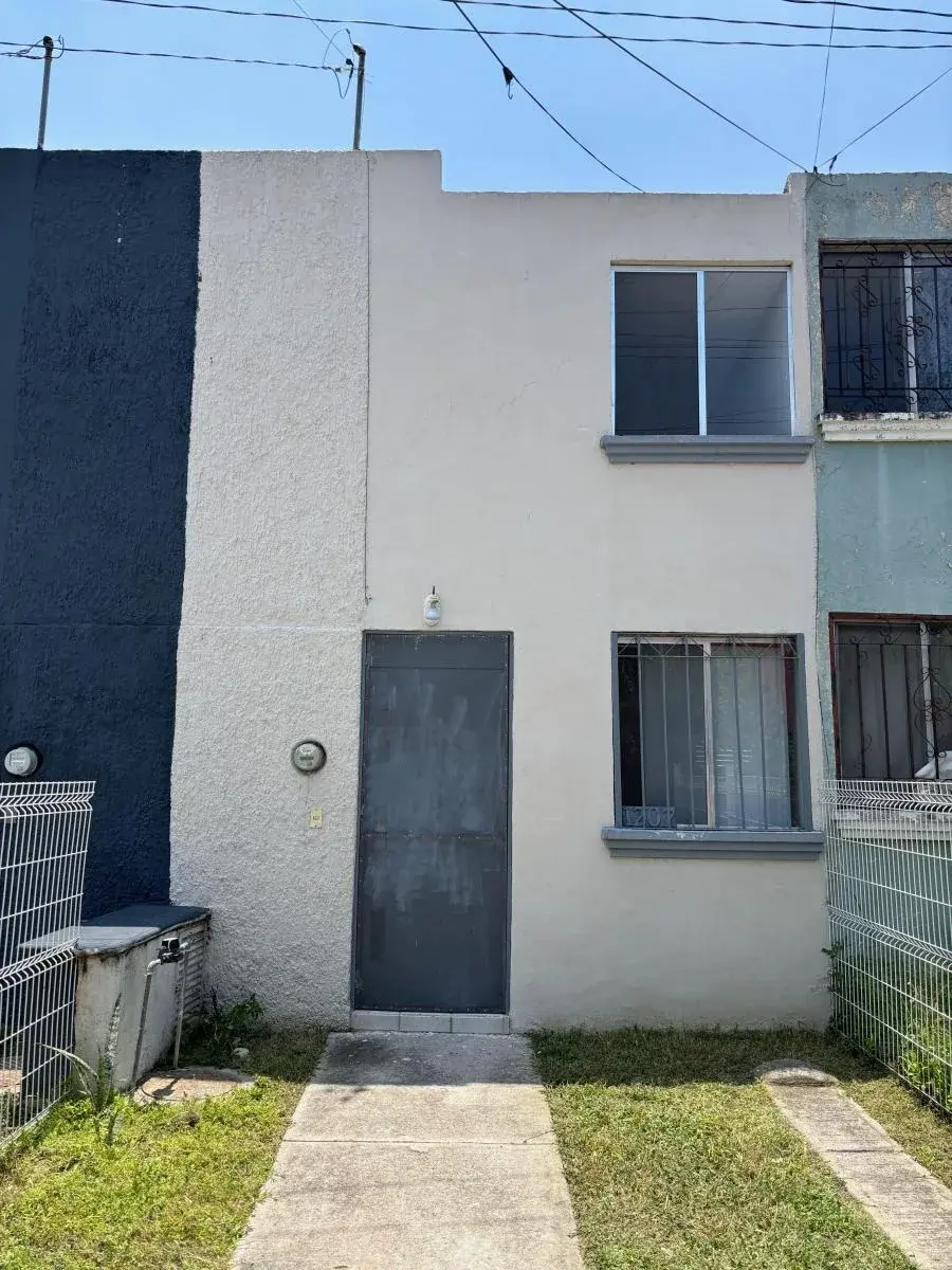 Casa en venta en Colinas del Rey, Zapopan — foto 1 de 12