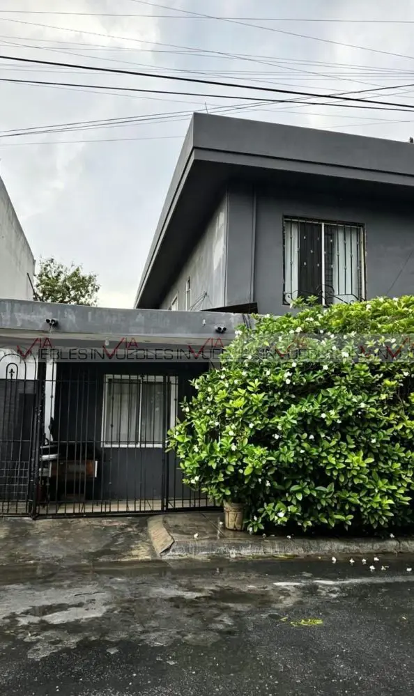 Casa en venta en Nicolas Bravo, San Nicolás de los Garza — foto 1 de 12