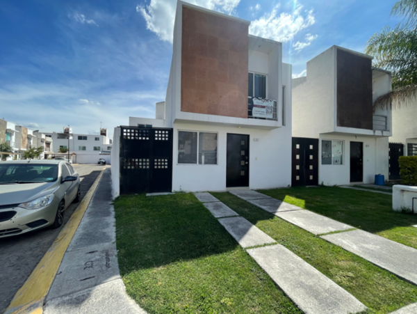 CASA EN VENTA BOSQUES DE SAN JUAN, SAN JUAN DEL RIO QUERETARO