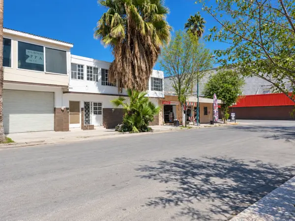 Edificio Comercial y Habitacional de 400 m² en Venta | Junto a Soriana Centro, Gómez Palacio