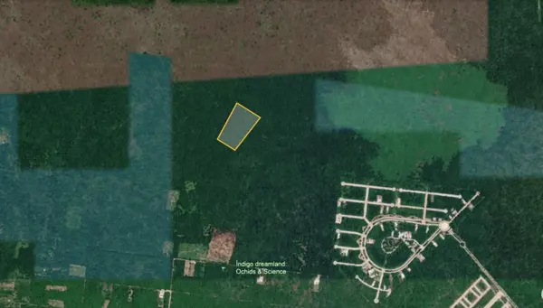 Amplio terreno para inversión o desarrollo en Chablekal en Venta