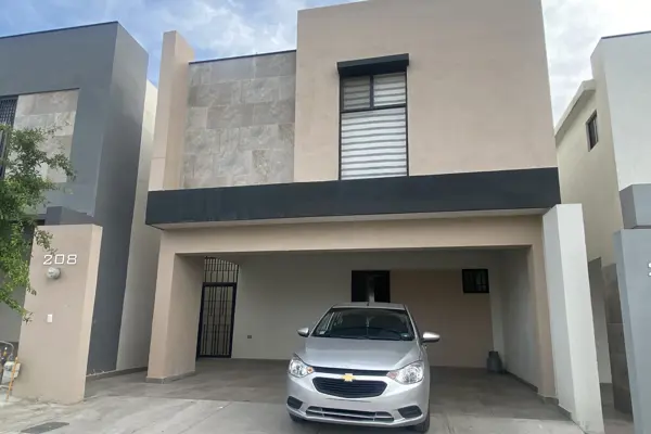 Casa en RENTA en Montevista