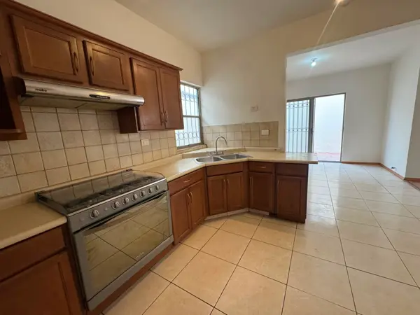 Casa en venta en El Rosario, Saltillo — foto 3 de 10