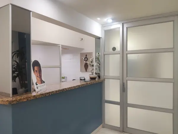 Renta de consultorio en clínica dental en zona centro