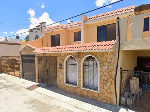 Casa en venta en Republica Oriente, Saltillo — foto 2 de 7