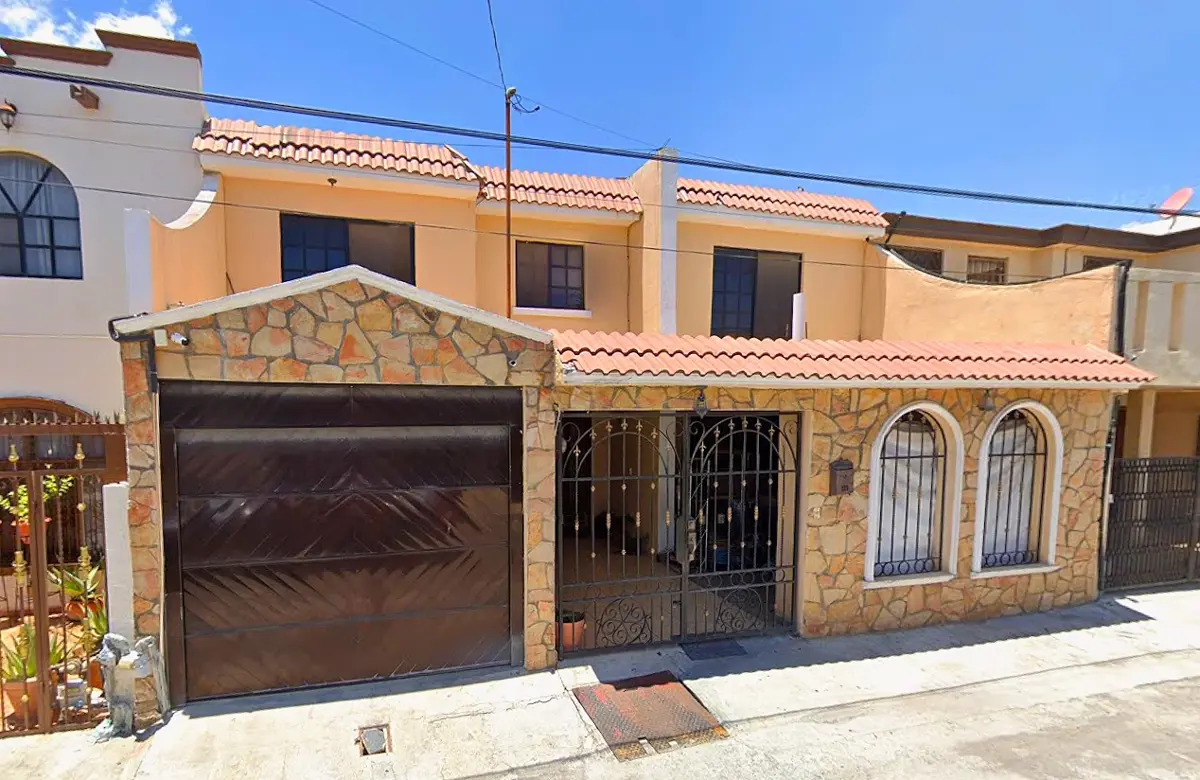 Casa en venta en Republica Oriente, Saltillo — foto 1 de 7