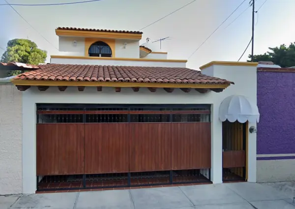 Casa en Remate Bancario en Colinas de Santa Barbara, Colima