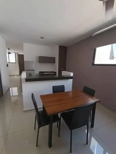 Renta Departamento amueblado de 2 habitac, 2.5 baños, family room cerca de San Angelo y City Center