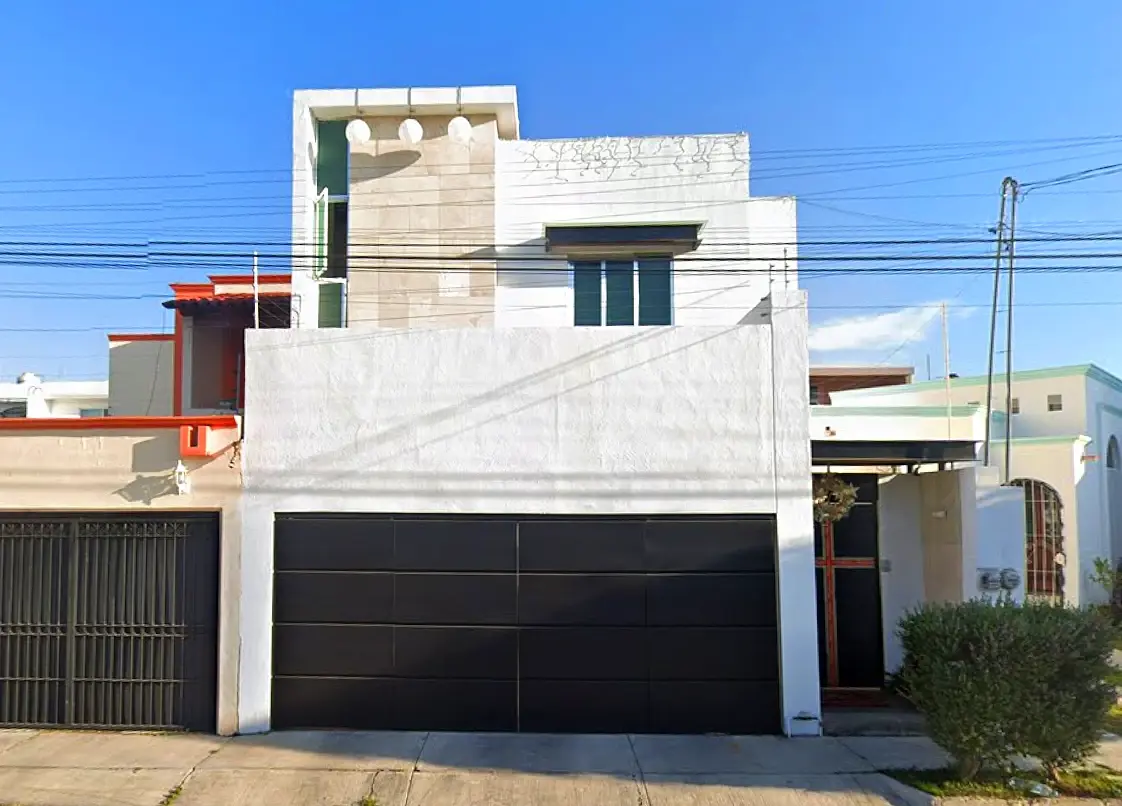 Casa en venta en Colinas de Santa Barbara, Colima — foto 1 de 7
