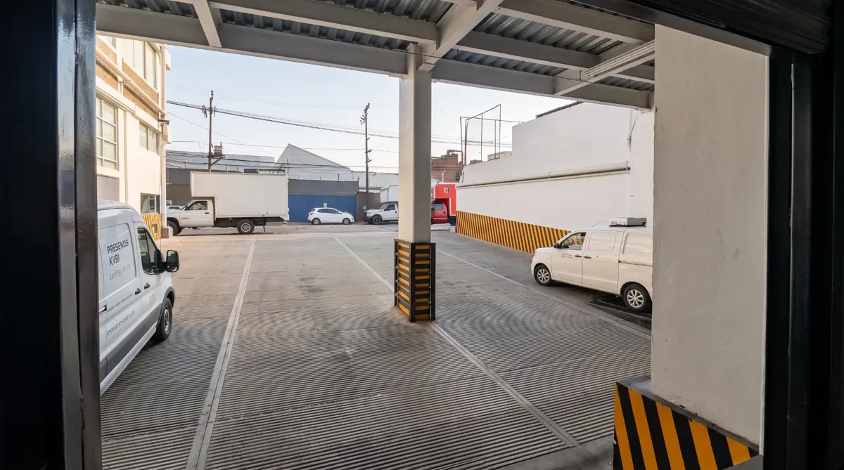 Bodega en renta en Industrial Alce Blanco, Naucalpan de Juárez — foto 1 de 13