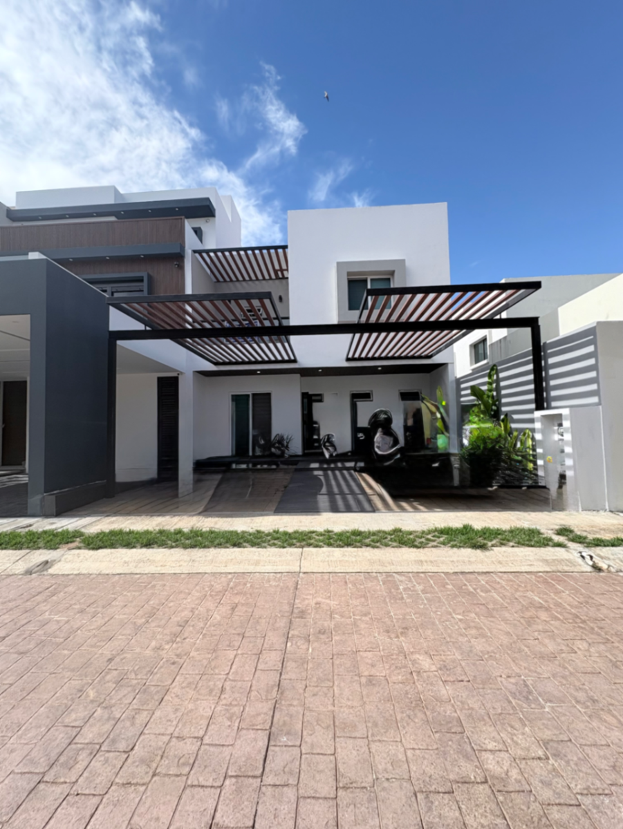 Casa en venta en Residencial Río, Benito Juárez — foto 1 de 23