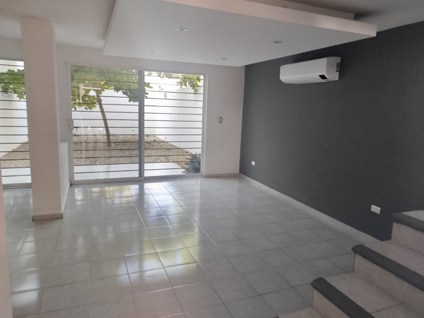 Casa en renta en Montecarlo, Mérida — foto 2 de 11