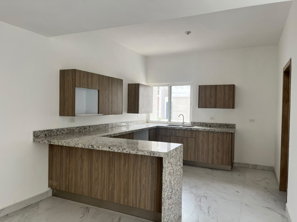 Casa en venta en Altozano la Nueva Laguna, Gómez Palacio — foto 2 de 19