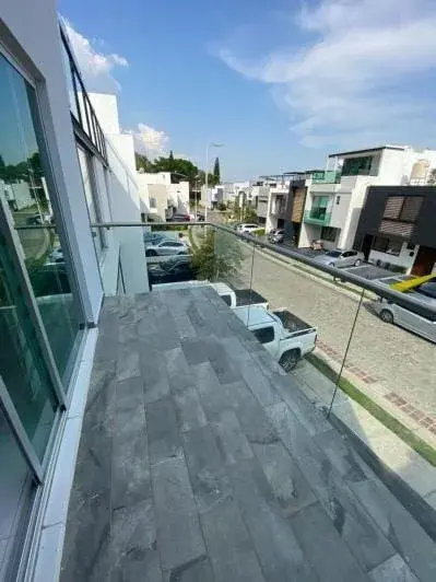 Casa en renta en La Rioja, Tlajomulco de Zúñiga — foto 3 de 7