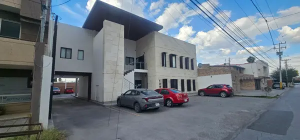 Oficina en renta en FOVISSSTE Nueva los Ángeles, Torreón — foto 3 de 17