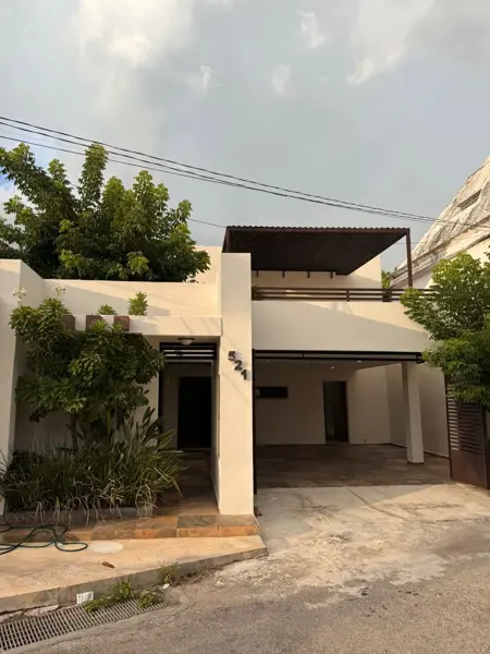 Casa en venta en Los Pinos, Mérida — foto 2 de 40