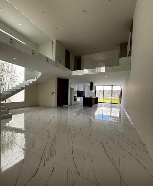 Casa en venta en La Campiña del Bosque, León — foto 2 de 9