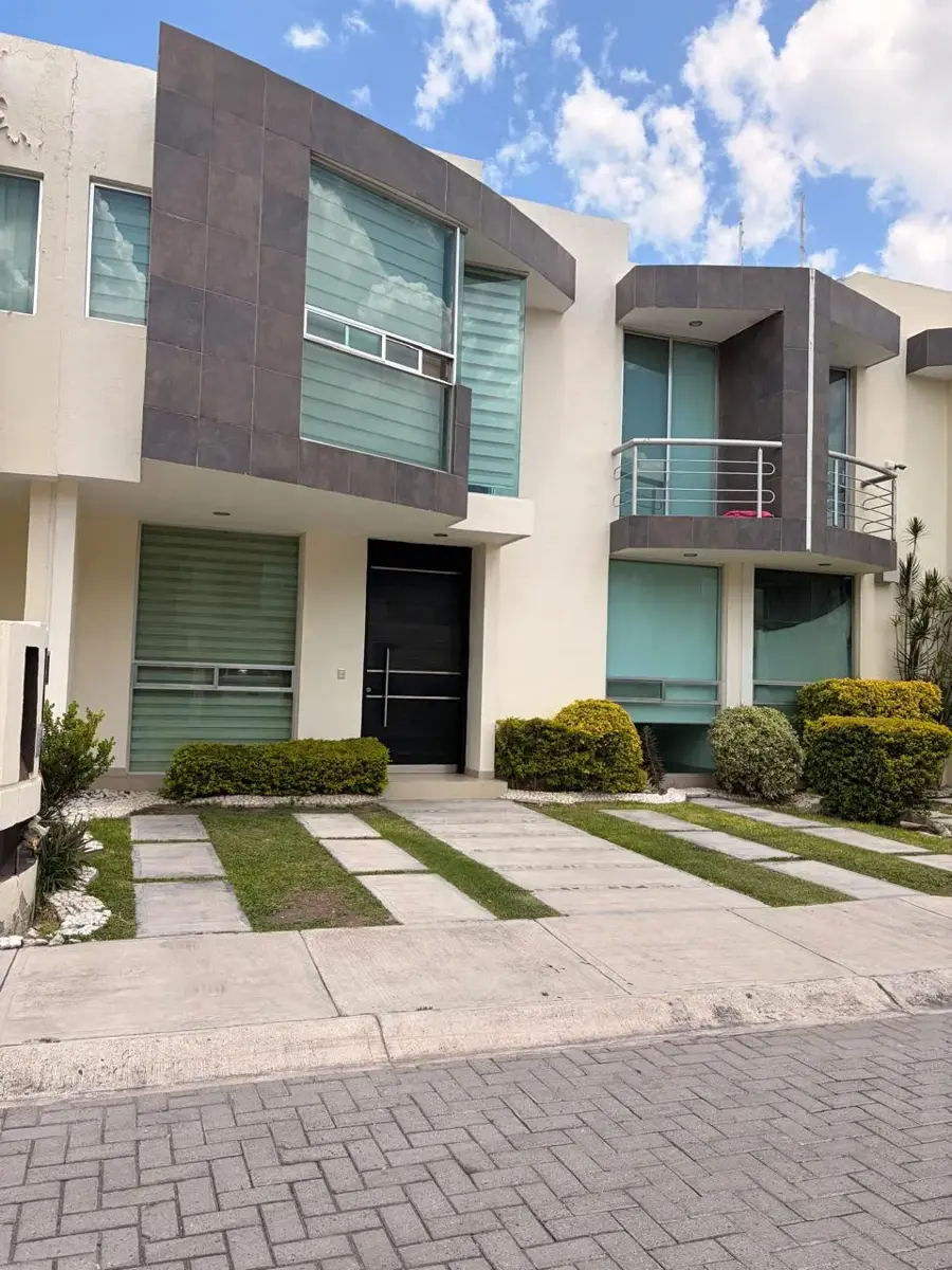 Casa en renta en Valle de Juriquilla, Querétaro — foto 1 de 20