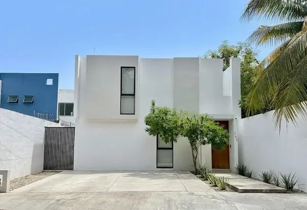 CASA EN VENTA EN MÉRIDA YUCATÁN EN MONTEVIDEO