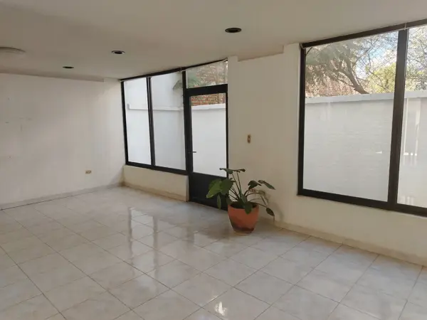 Casa en renta en La Alameda, León — foto 3 de 10