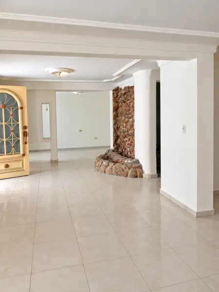 Casa en venta en Las Puentes Sector 14, San Nicolás de los Garza — foto 2 de 8