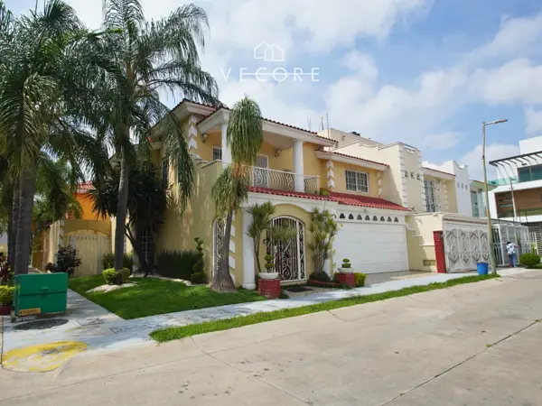 Casa en venta en Jardines del Nilo, Guadalajara — foto 2 de 22
