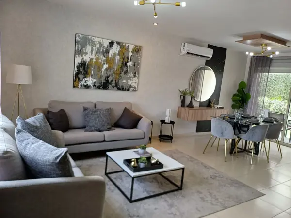 Casa en venta en Villas Castellana, Saltillo — foto 3 de 24