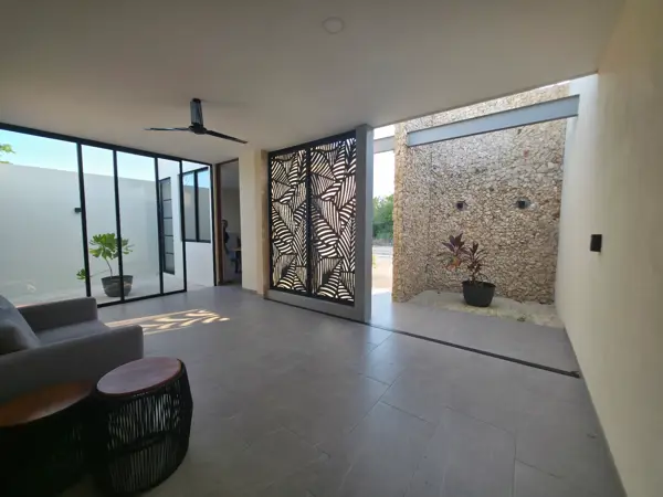CASA EN VENTA, UNA PLANTA, IDEAL PARA SALA DE FIESTAS. DZITYA . MERIDA YUC