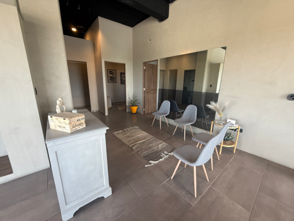Local en Renta o Venta en Plaza en Calzada Zavaleta Puebla