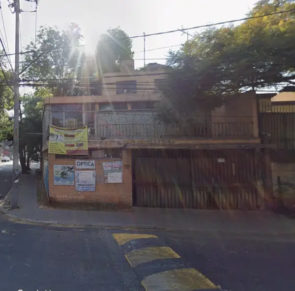 Casa Independiente en Venta en Campestre Churubusco, Coyoacán