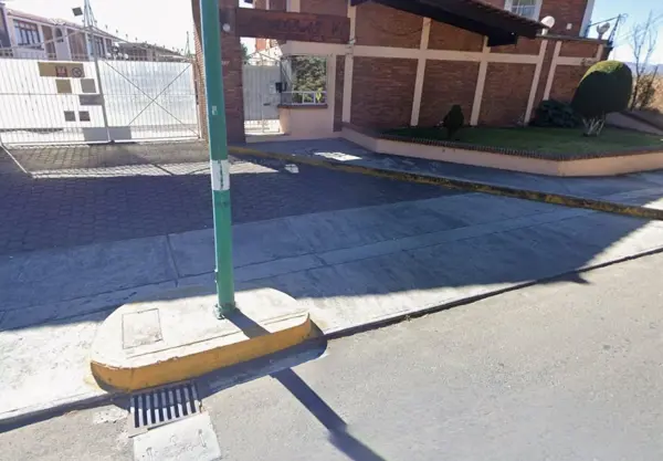 Casa en venta en Real de Azaleas I, Metepec — foto 3 de 10