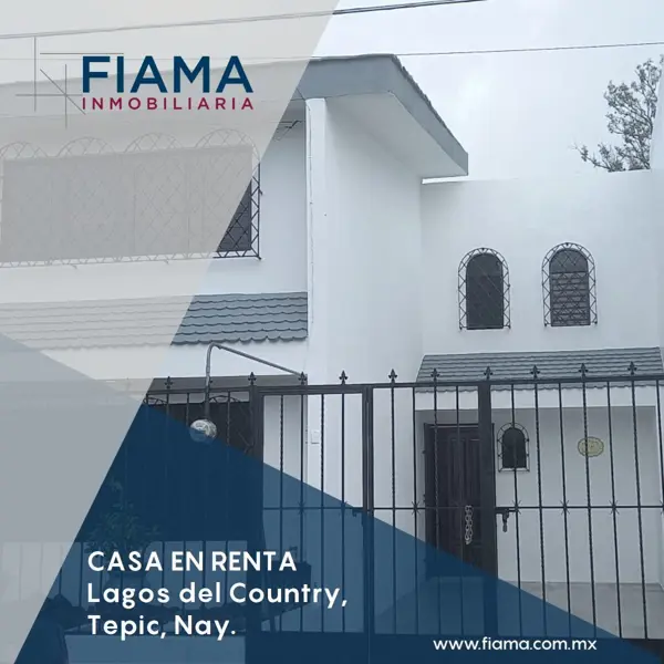 CASA EN RENTA EN FRACC. LAGOS DEL COUNTRY, TEPIC, NAYARIT.