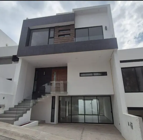 Casa en venta en Residencial Lago Esmeralda, Atizapán de Zaragoza — foto 2 de 21