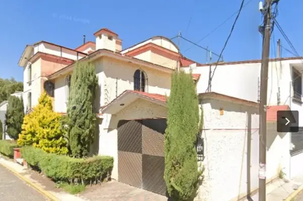 Casa en venta en Izcalli Cuauhtémoc I, Metepec — foto 2 de 9