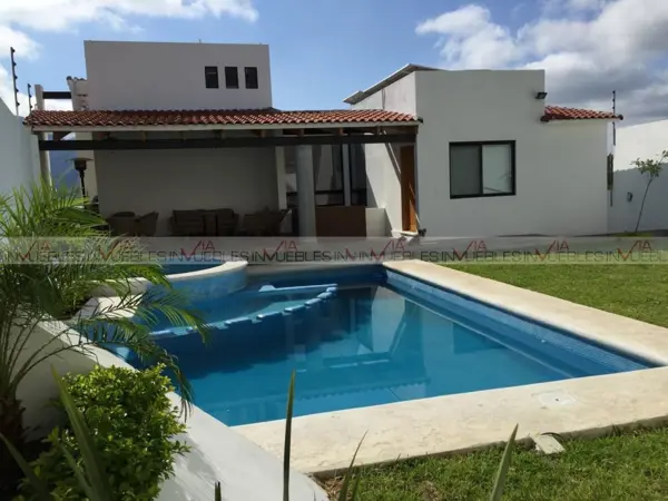 Casa en venta en La Toscana, Monterrey — foto 2 de 28