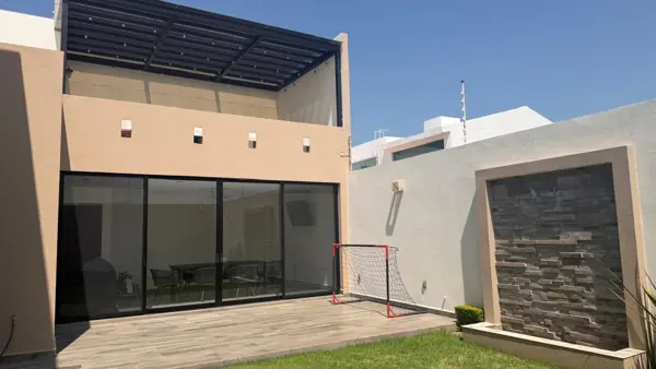 Casa en venta en Cañada del Refugio, León — foto 3 de 8